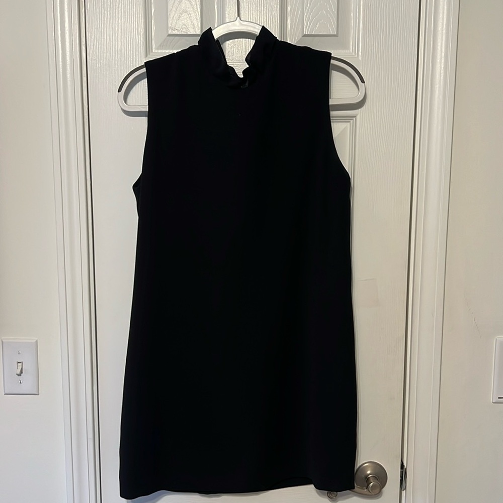 Gorgeous little black dress